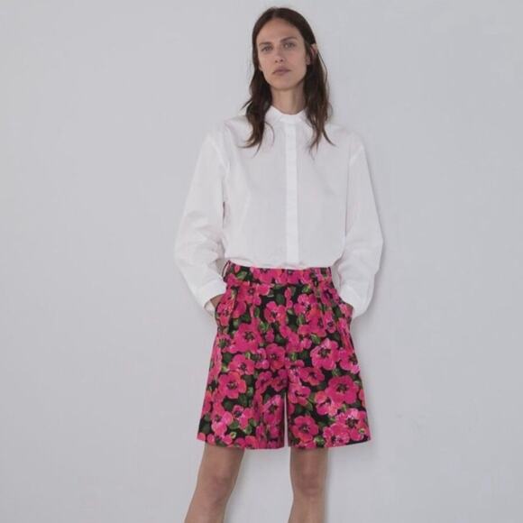 Zara Pink Floral High Waisted Pleated Bermuda Shorts Size XS - Picture 2 of 5